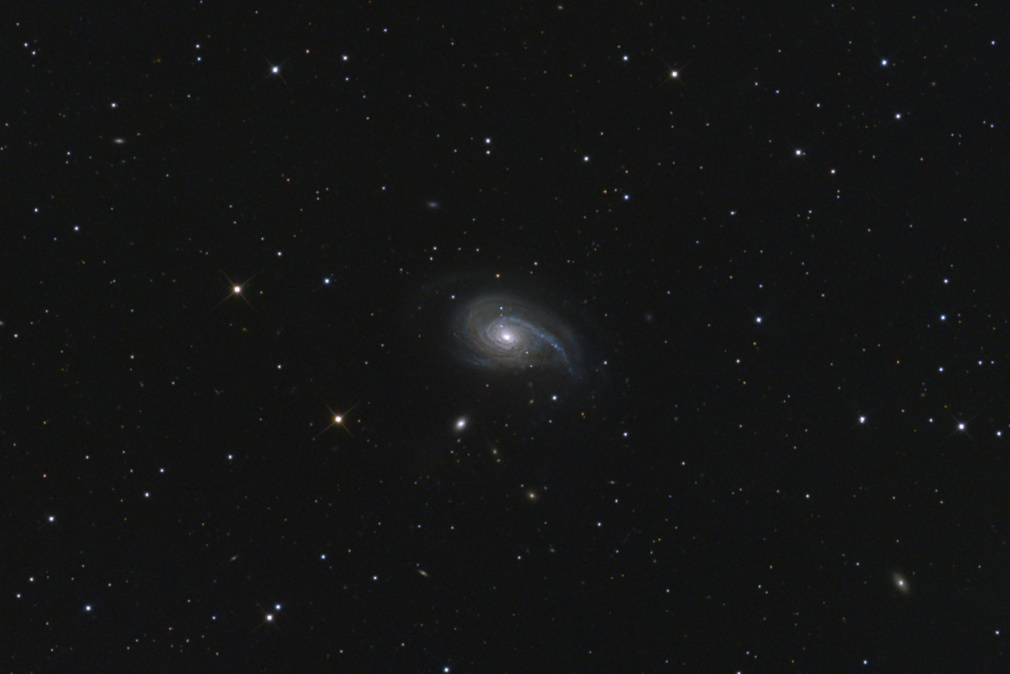 Egy különös galaxis - NGC 772